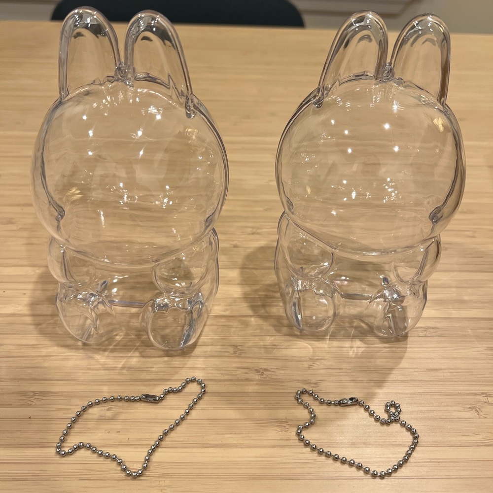 New Labubu Have a Seat Protective Case
Bundle of 2 *DOLL NOT INCLUDED*